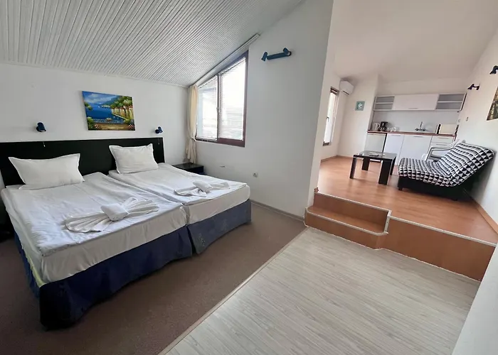 Kavaler Szálloda Szozopol